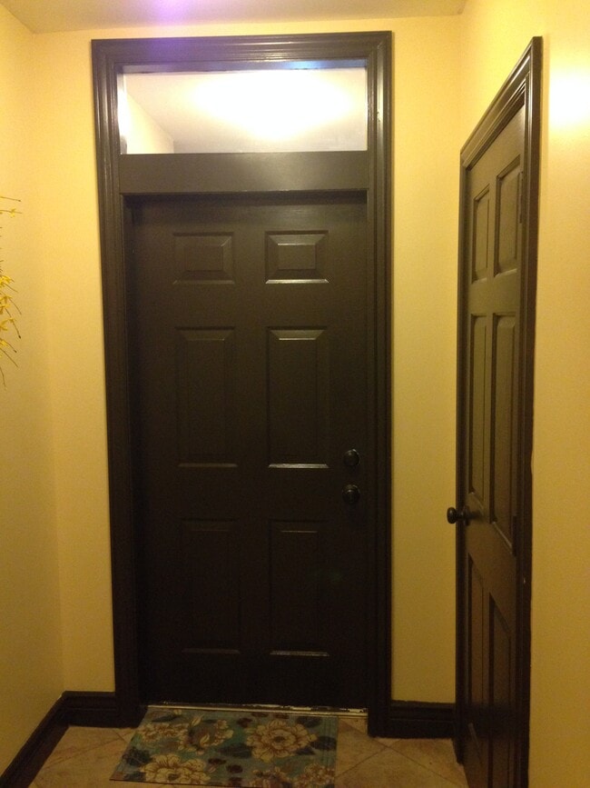 23 South Main St Apt 4 Unit 4