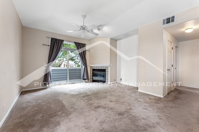 Photo - 8500 E Jefferson Ave