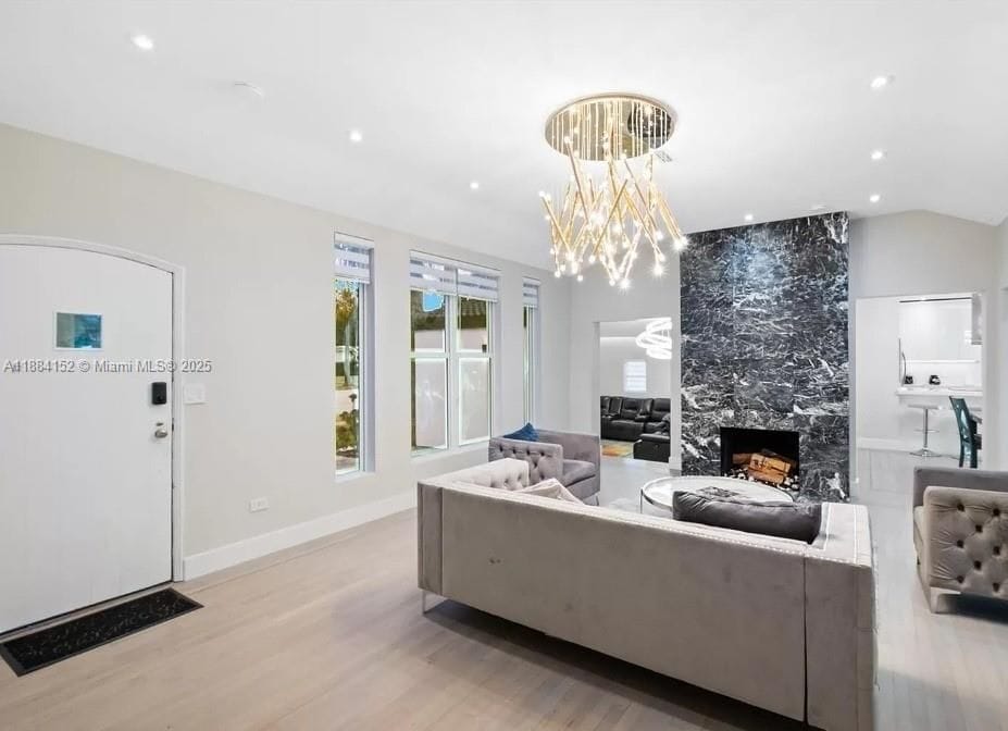 Photo - 117 NE 95th St