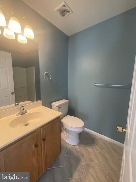 Photo - 19 Sir Thomas Ln