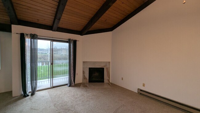 Photo - 2020 Grant Ave S