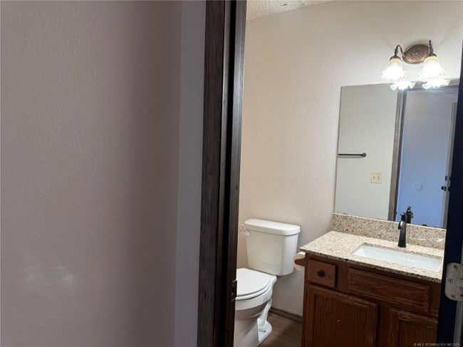 Photo - 2403 N Jay St Unit B