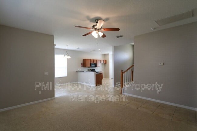 Photo - 622 Breezeway Ct