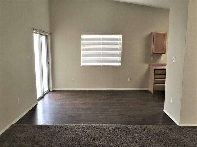 Photo - 6201 Capriccio Rd NW