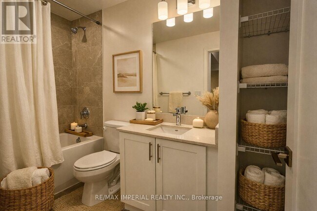 Photo - 715 Davis Dr Unit B1201
