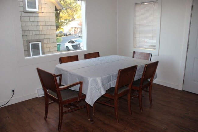 Photo - 621 S Jefferson St Unit 621 S Jefferson St. - 1