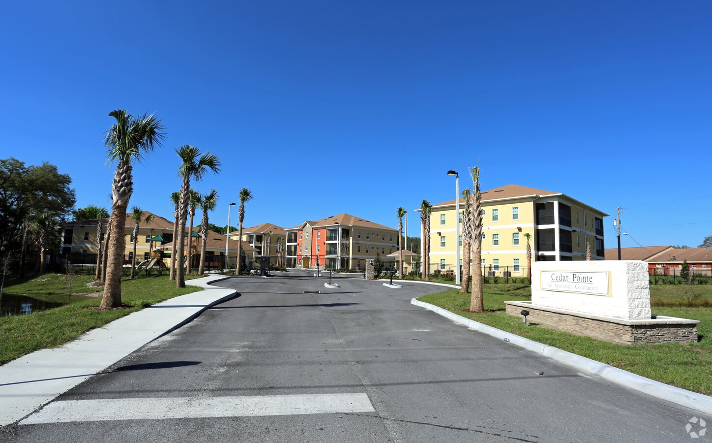 Cedar Pointe Apartments - Cedar Pointe Apartments