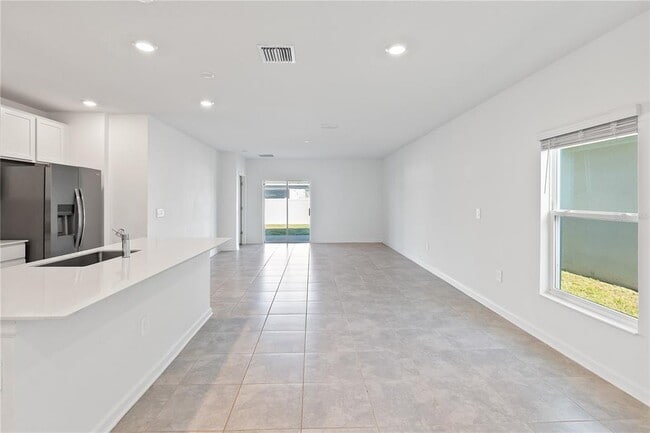 Photo - 4253 Twisted Twig Bnd