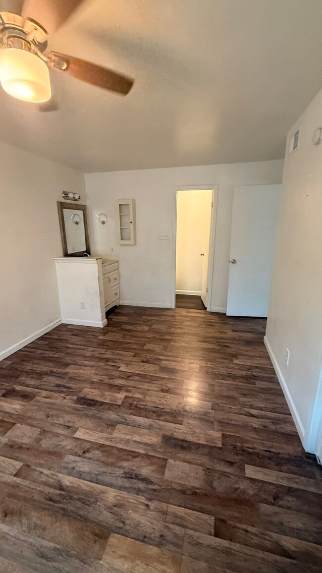 5989 Allday Dr Unit 4