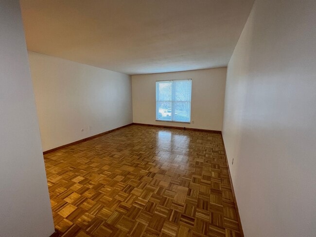 Photo - 10371 Forest Brook Ln
