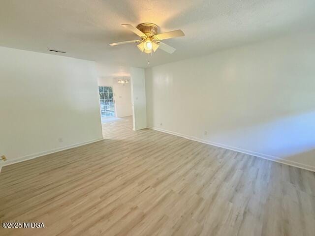 Photo - 1390 Royalwyn Dr