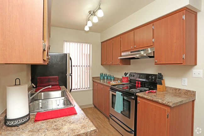 Hunter Place - Hunter Place Apartments