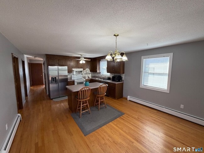 58 Charles St Unit 2