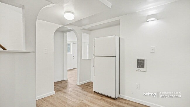 Photo - 16702 Linden Ave N