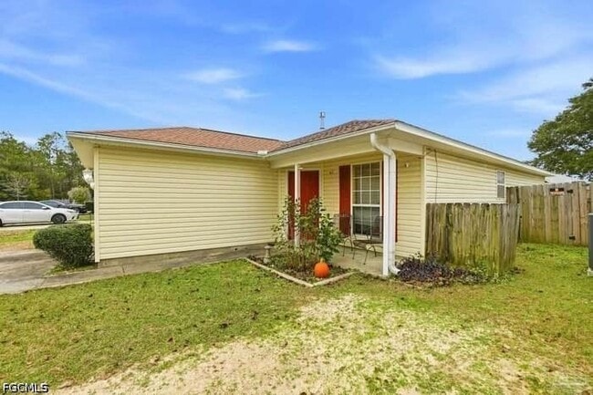 Building Photo - 1060 Antigua Cir