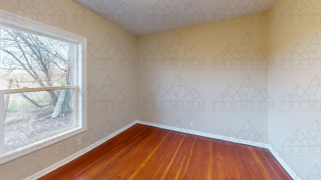 Photo - Cozy 2 bedroom 1 bath updated home!