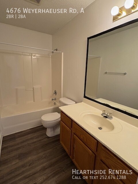 Photo - 4676 Weyerhaeuser Rd