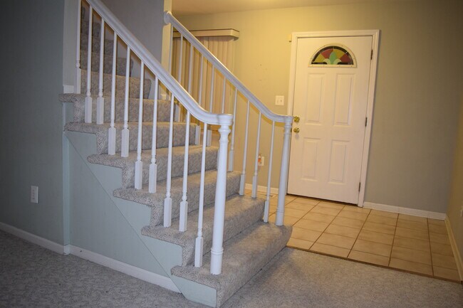 Foyer - 24503 Olde Orchard St Condo Unit 9