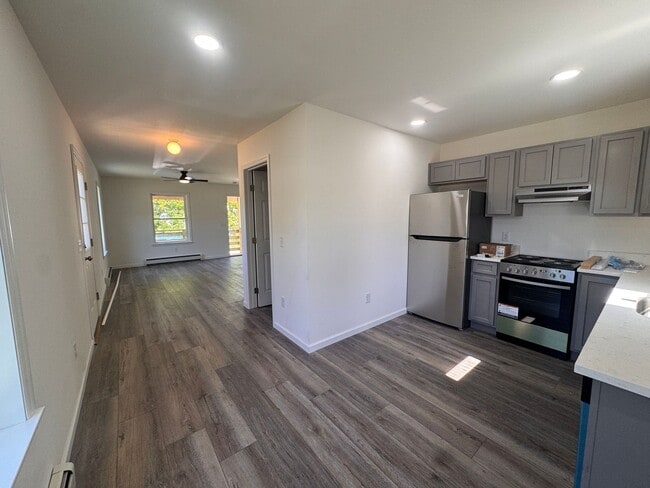 Building Photo - Brand-New 2-Bedroom, 1-Bath Single-Family Home
