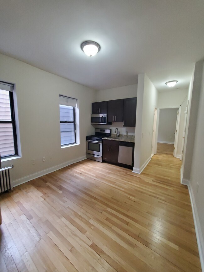 Photo - 68 Magnolia Ave