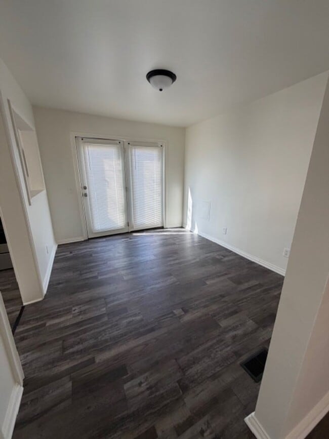 Photo - 1351 Parrish Ave