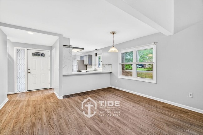 Photo - Spacious Home in the Heart of Summerville