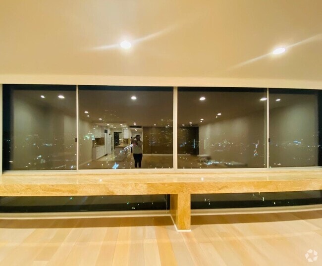 Building Photo - 2220 Ave of the Stars Unit 2303 Rental