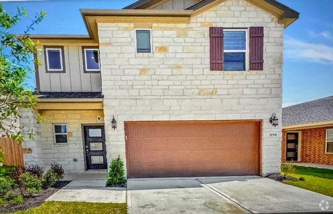 Building Photo - 18516 Amber Pine Ct Rental