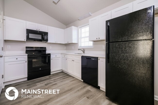 Photo - 77 Jethro Cir