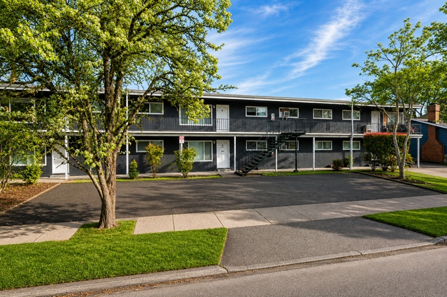 Building Photo - 208 SE 5th Ave Unit 106-01-208-203