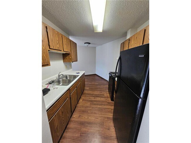 Photo - 551 Lakeview Rd Unit #10