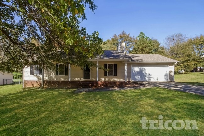 Building Photo - 252 Elizabeth Dr