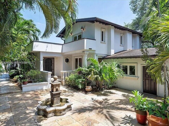 Photo - 800 SW 12th Ave