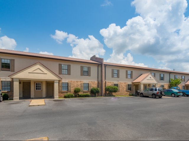 Eden Manor Apartments in Pascagoula, MS - Eden Manor
