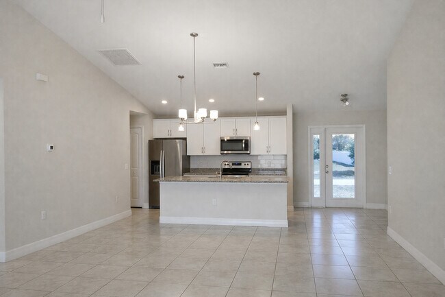 Photo - 2600 NW 4th Ave