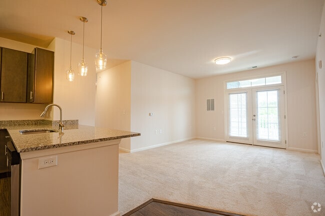Great Northern w Den- 2BR, 2BA