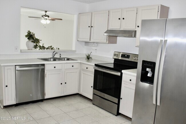 Photo - 12627 Enchanted Hollow Dr