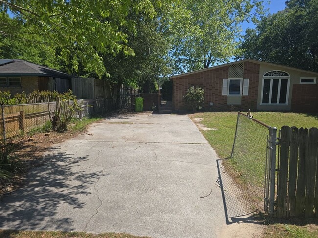 Photo - 3 bedroom 1 bath house