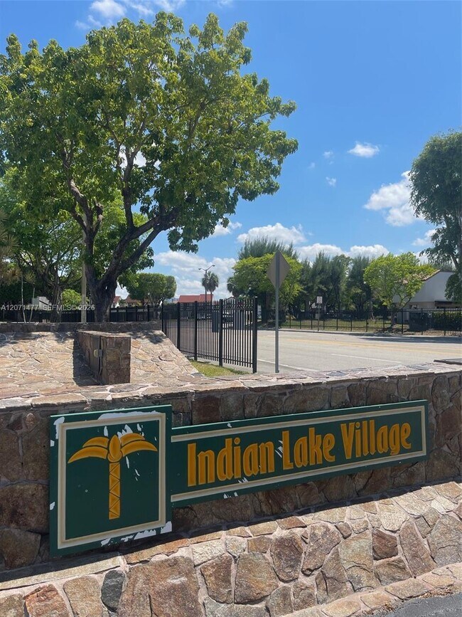 Photo - 10290 NW 9th St Cir Unidad 113