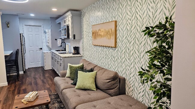 Photo - 222 Walnut St NW Unidad B