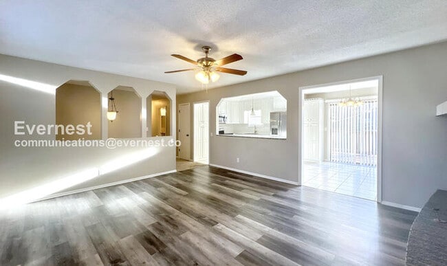 Photo - 7936 N Forest Ave