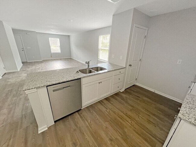 Photo - 4134 Garfield Ave