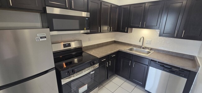 3575 Oakland Shorewood WI LLC