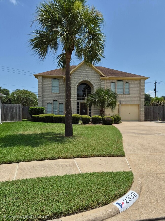 Building Photo - 2330 Lord Nelson Dr
