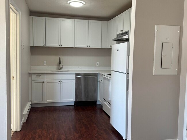 Photo - 153 W Hancock St Unit 32