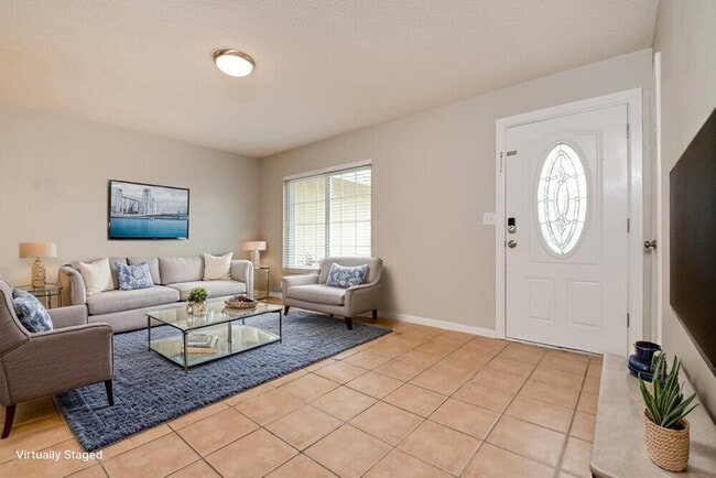 Photo - 420 Silver Hill Dr