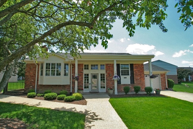 Kendallwood Apartments