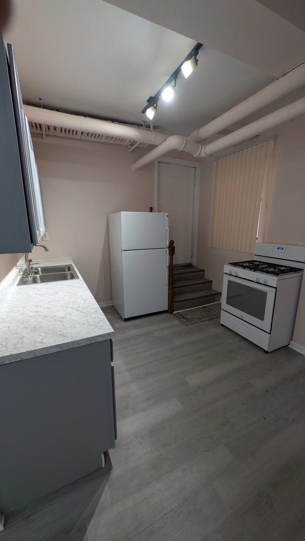 Photo - 5459 S Everett Ave Unit GDN