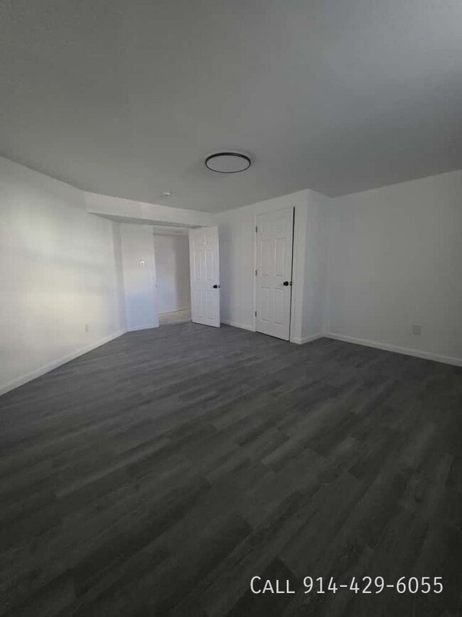 Building Photo - 135 Hawthorne Ave