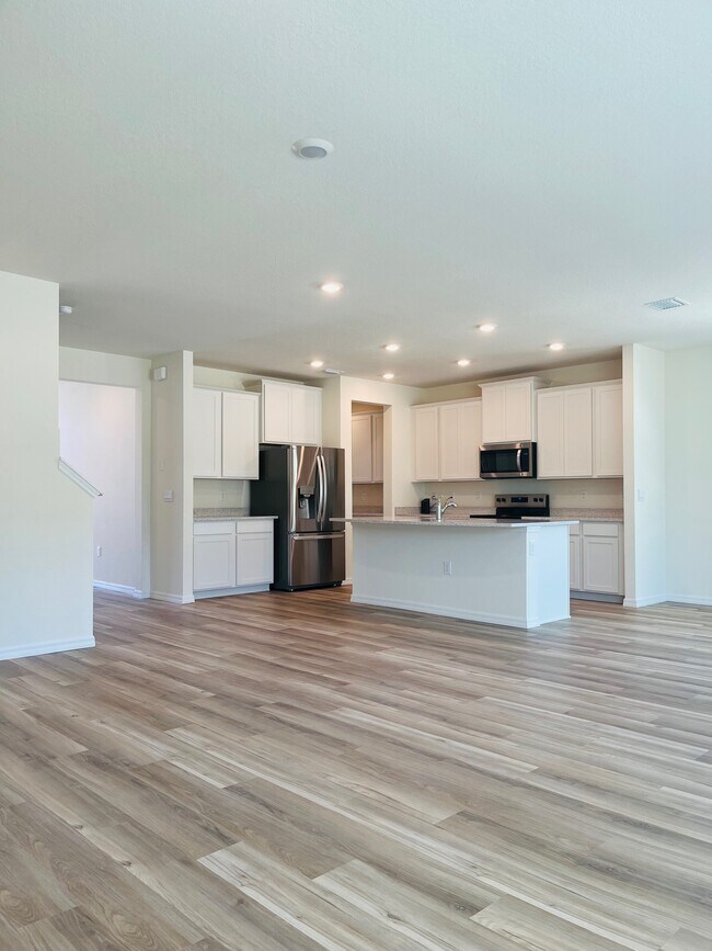 Photo - 5305 SW 52nd Ave